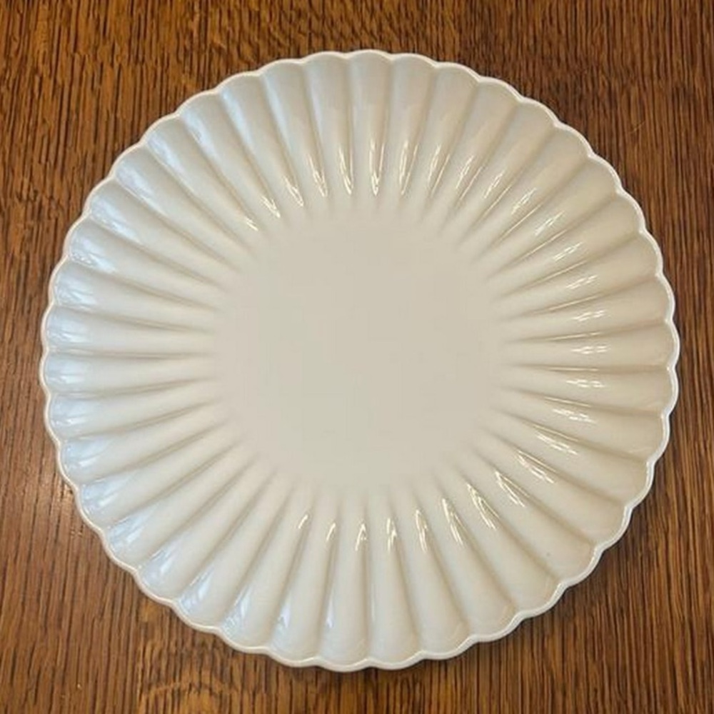 4 The Pioneer Woman Collette Stoneware Scalloped Edge Dinner Plates - Picture 11 of 12
